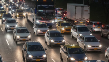 Movilidad en Bogotá hoy: bloqueos, vehículos varados y tráfico lento este 3 de diciembre