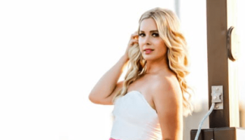 Redes Sociales Criscilla Crossland-Anderson