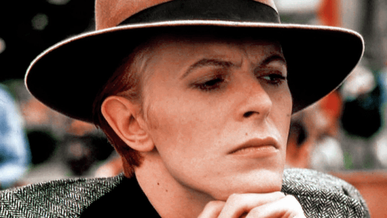Redes Sociales @davidbowie