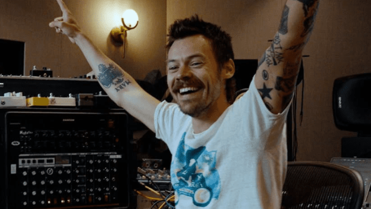 Redes Sociales @harrystyles