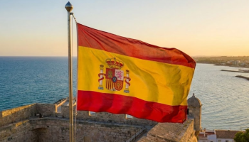 España tramita una regularización extraordinaria que beneficiaría a miles de colombianos sin papeles