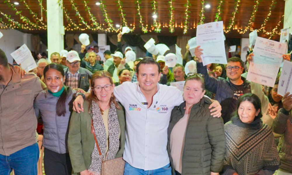 Senador Juan Carlos Garcés propone limitar redes sociales a menores de 14 años en Colombia