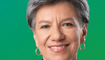 Redes Sociales @claudialopezcl