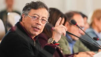 Exministros de Hacienda cuestionan propuesta de inversión forzosa al sistema financiero