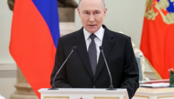 Zelenski advierte que Putin ya inició una “Tercera Guerra Mundial” y rechaza ceder territorio a Rusia