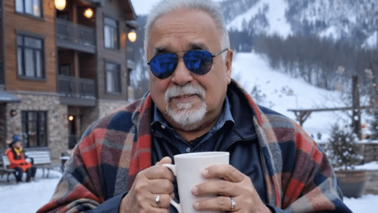 Redes Sociales @realwilliecolon
