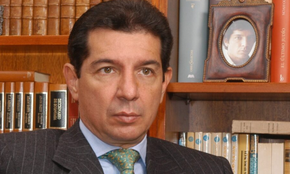 José Félix Lafaurie renuncia al Centro Democrático y anuncia su regreso a Salvación Nacional