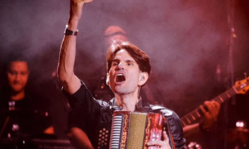 Juancho de la Espriella fue hospitalizado en Bogotá tras sufrir un cálculo renal