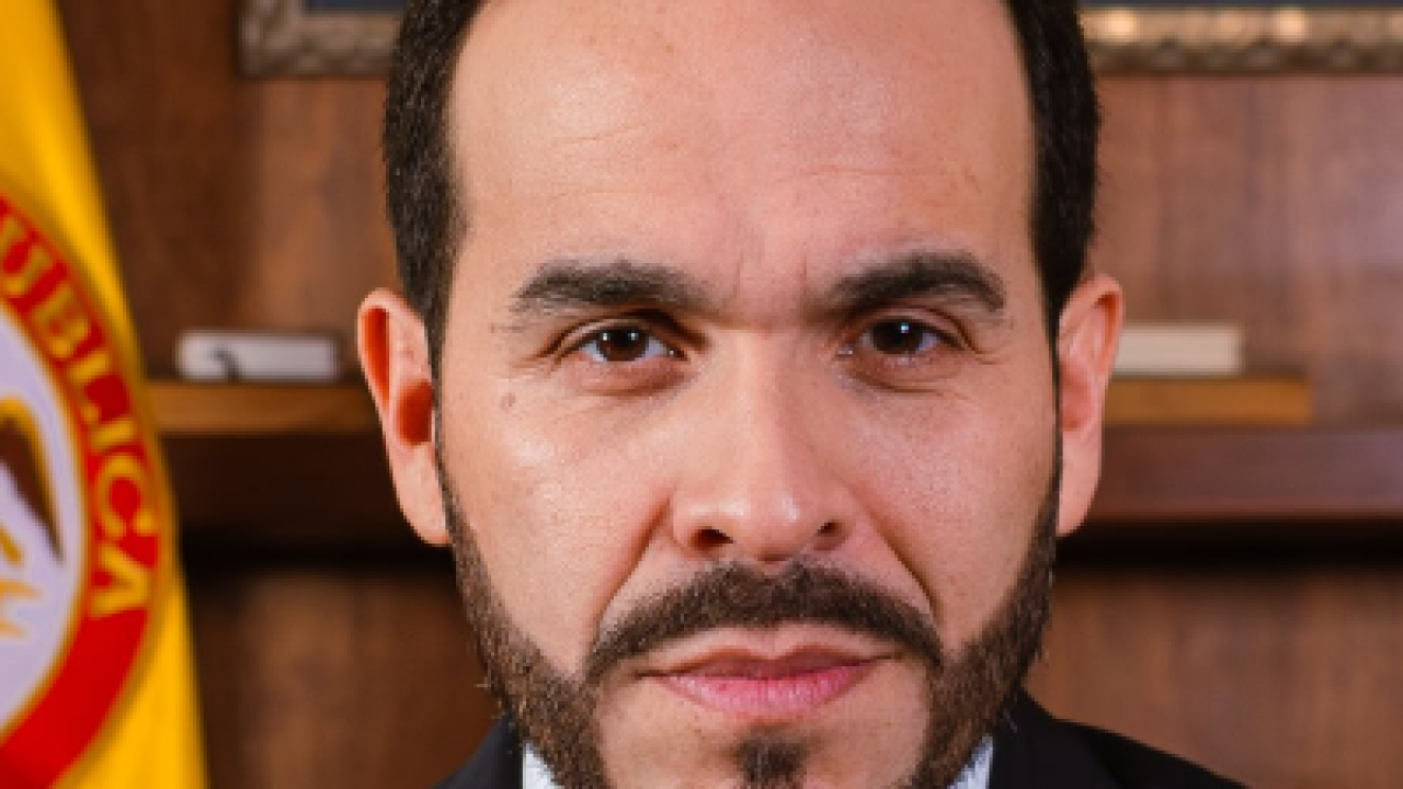 Redes Sociales @delaespriella_style