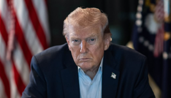 Trump presiona a Irán para negociar y advierte que el tiempo “se está acabando” en medio de la guerra