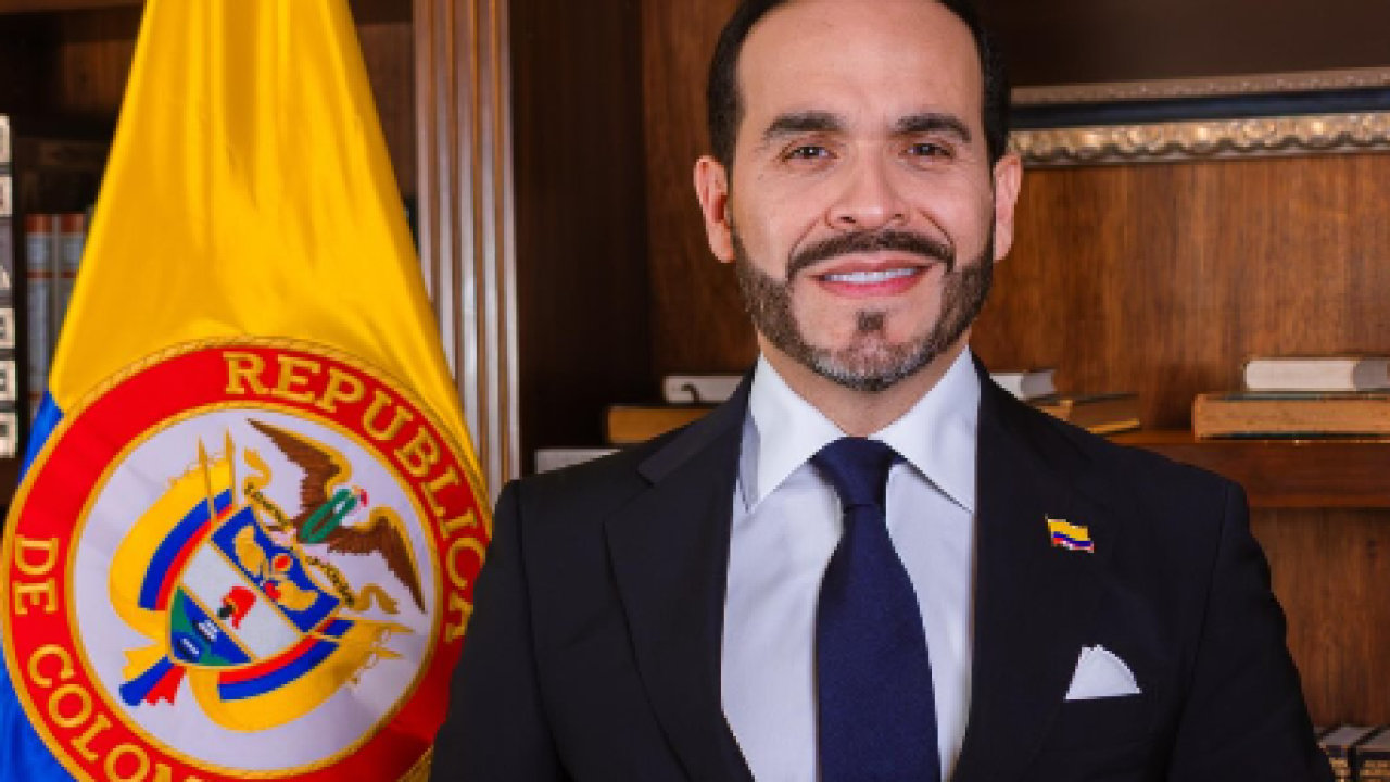 Redes Sociales @delaespriella_style