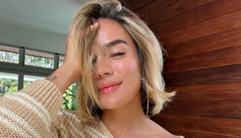 Karol G hace historia en Coachella 2026 y revela advertencia por hablar de migrantes latinos