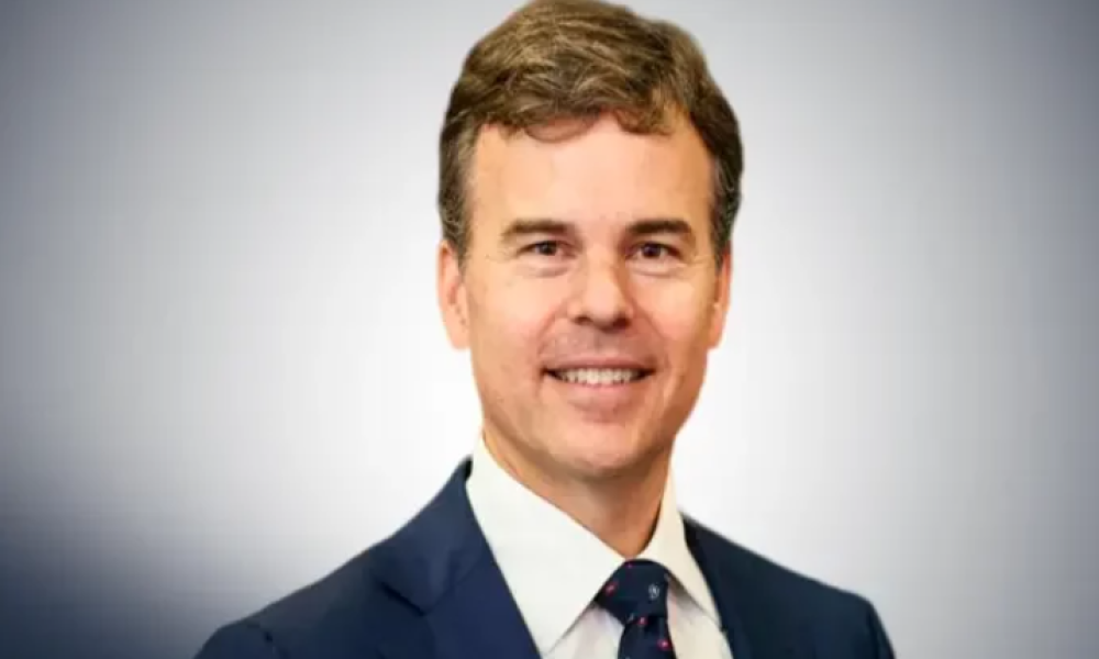 Estados Unidos nombra a John Barrett como jefe de misión en Venezuela tras restablecer relaciones