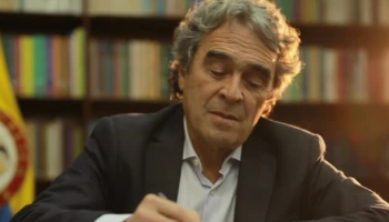 Sergio Fajardo admite cambios tras 2022 y advierte: “Colombia vive un momento de miedo y división”