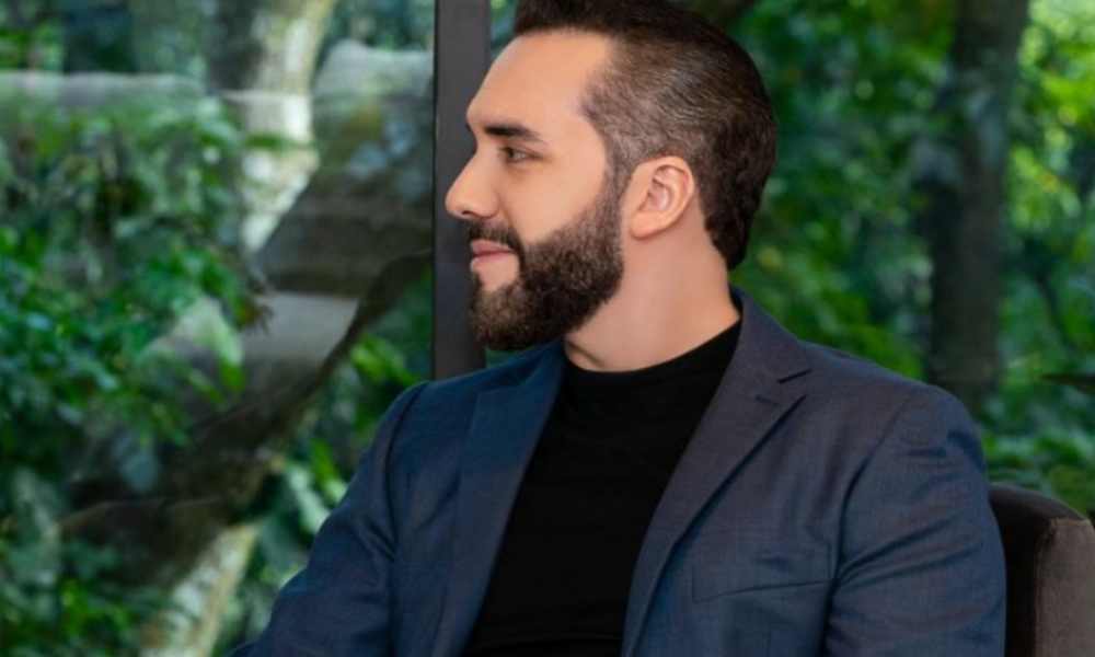 Redes Sociales @nayibbukele