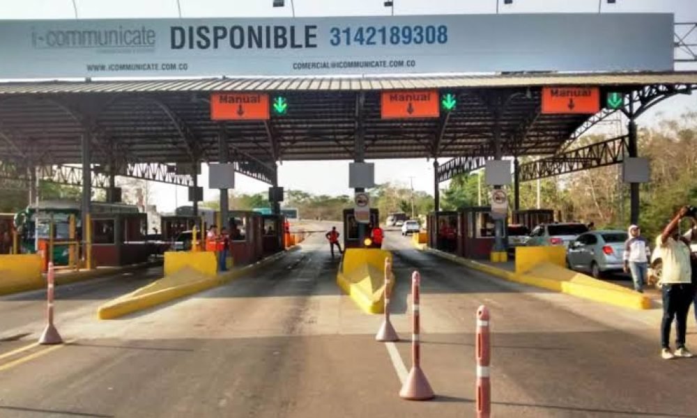 Por un año más no será cobrado el peaje de Turbaco para automóviles, camionetas y busetas: desde hoy será operado por Invías 