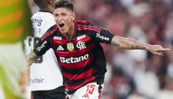 Jorge Carrascal hace vibrar al Maracaná y le da una victoria clave al Flamengo