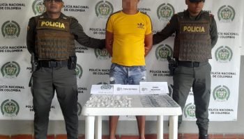 Tenía casa por cárcel y lo capturaron vendiendo droga en la calle